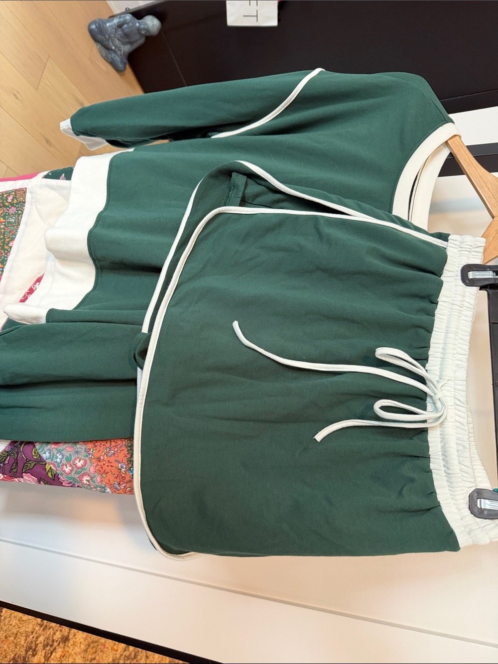 Amazon Women’s Green Knit Skort and matching sweatshirt with White Trim